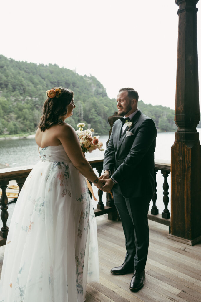 Whimsical Garden Party Wedding at Mohonk Mountain House by Molly Waring Photography