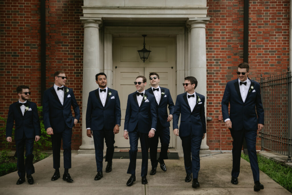 A Traditional Dallas Wedding with a Modern Twist