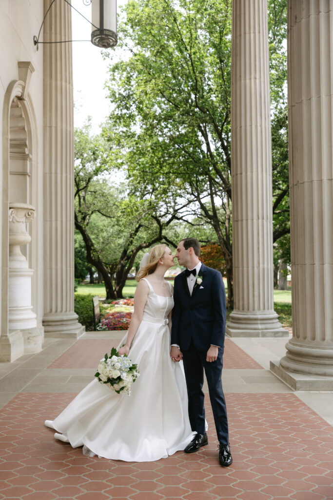 A Traditional Dallas Wedding with a Modern Twist