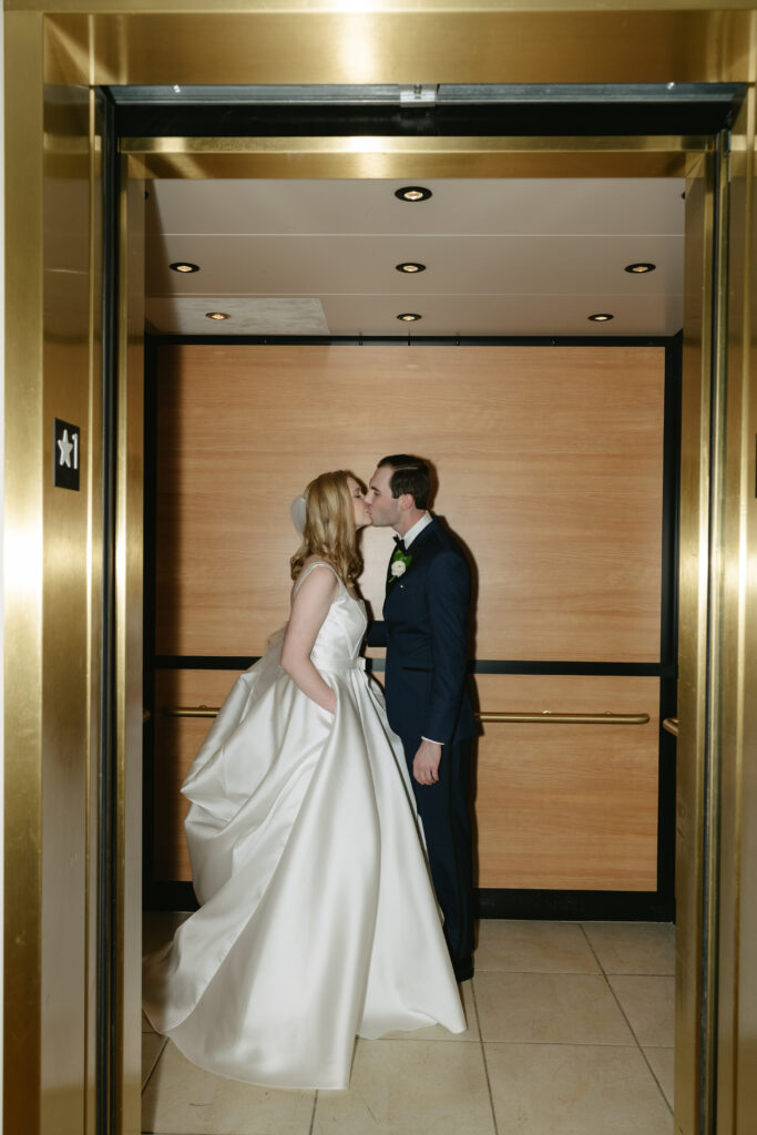 A Traditional Dallas Wedding with a Modern Twist