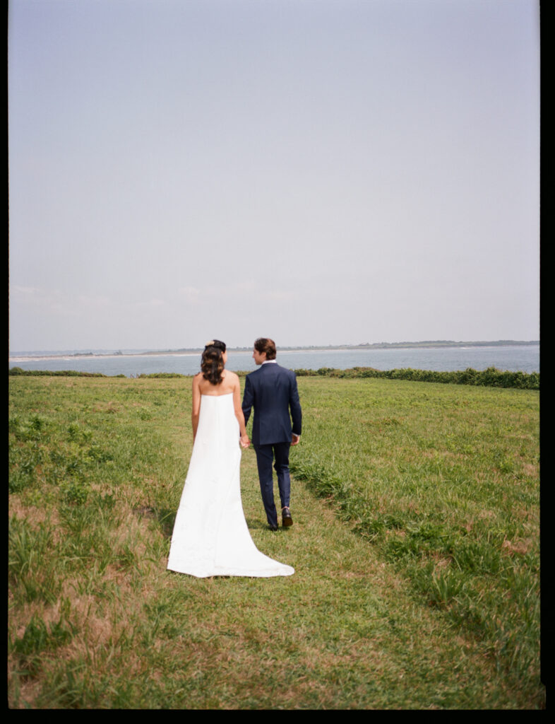 classic coastal wedding inspiration